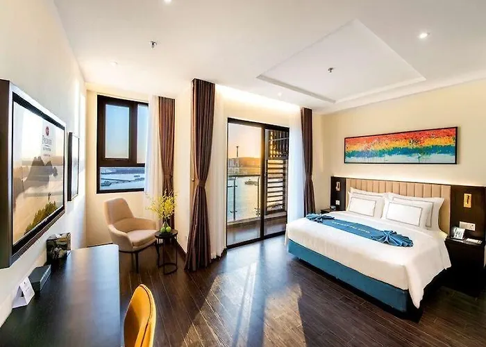 Western Premier Sapphire Khách sạn 5*