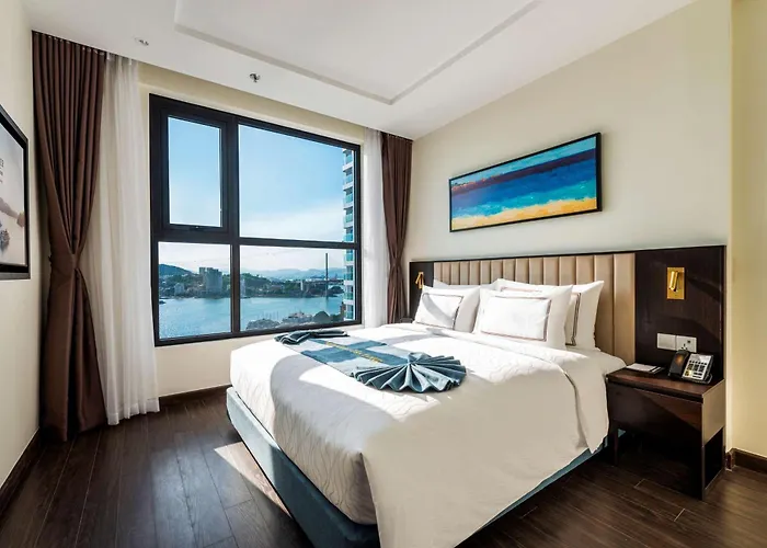 Western Premier Sapphire Khách sạn 5*