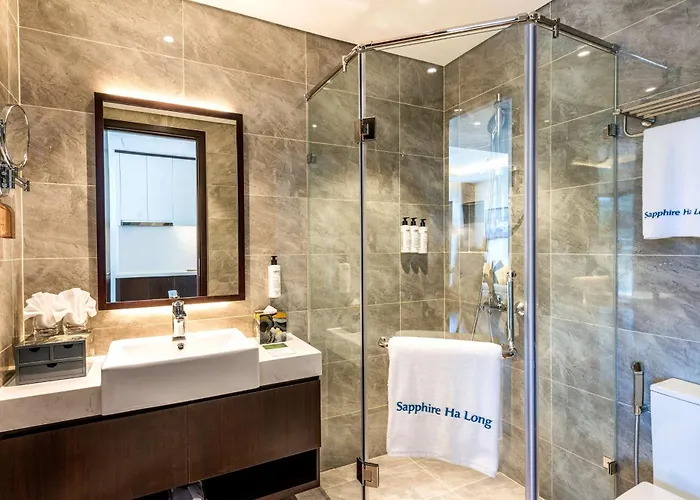 Khách sạn Western Premier Sapphire Hạ Long