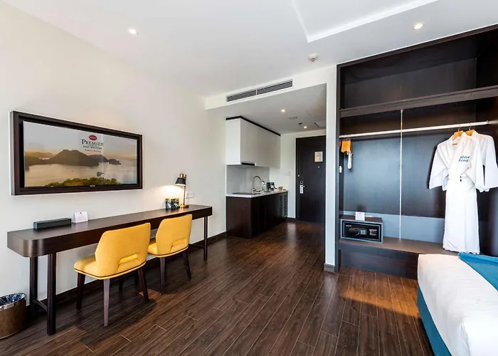 Western Premier Sapphire Khách sạn
