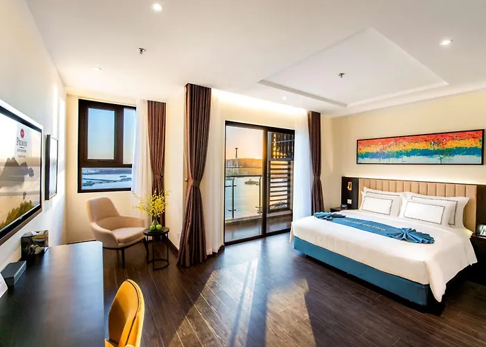 Western Premier Sapphire 5* Hạ Long