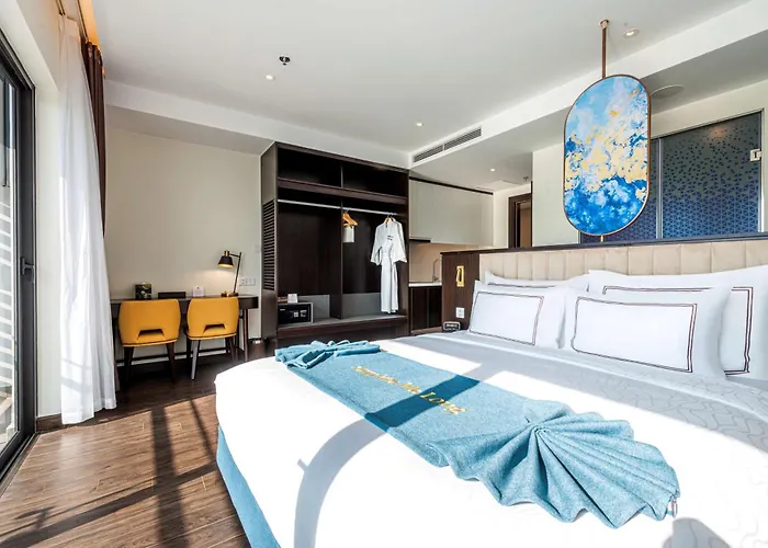 Western Premier Sapphire 5* Hạ Long