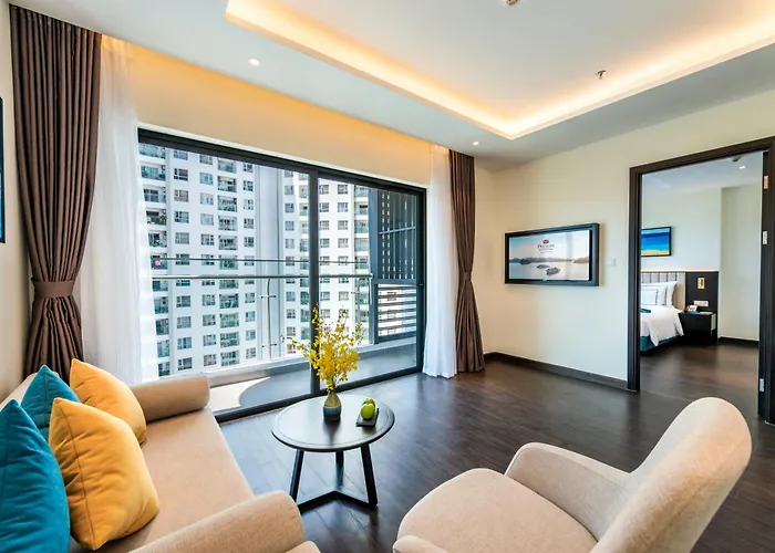 Western Premier Sapphire 5*